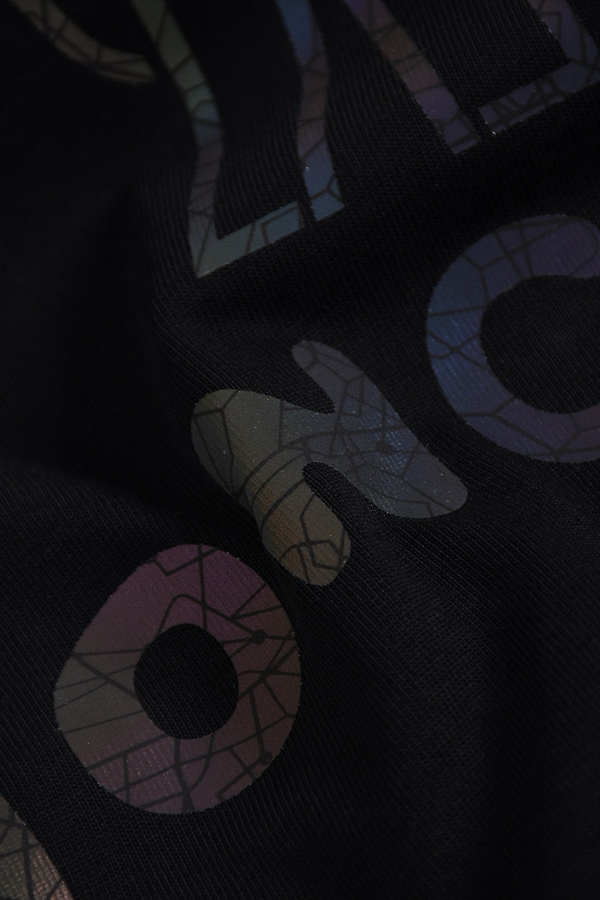 ブランドTシャツ角部分ディテール